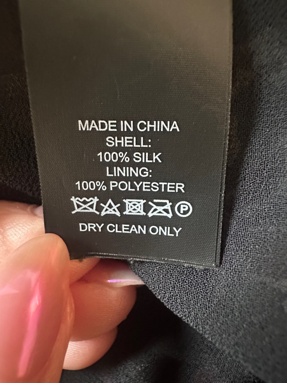Kate Spade New York Mediun Tapestry Silk Black Grey Prink Chiffon Ruffle Top. - Picture 10 of 10